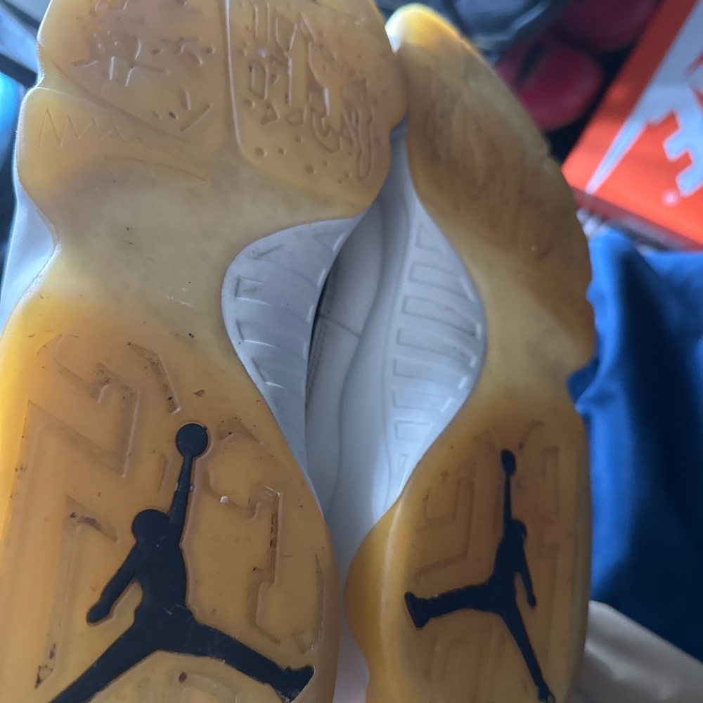 Jordan 9 - Picture 3 of 4